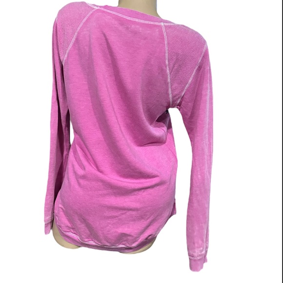 Chaser Top Chaser Music Dreams Love Sweatshirt Sparkle Pink Small NWOT - Picture 3 of 3